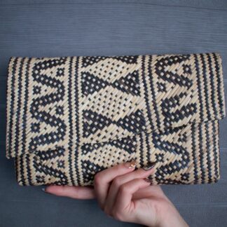 ラタンクラッチバッグ