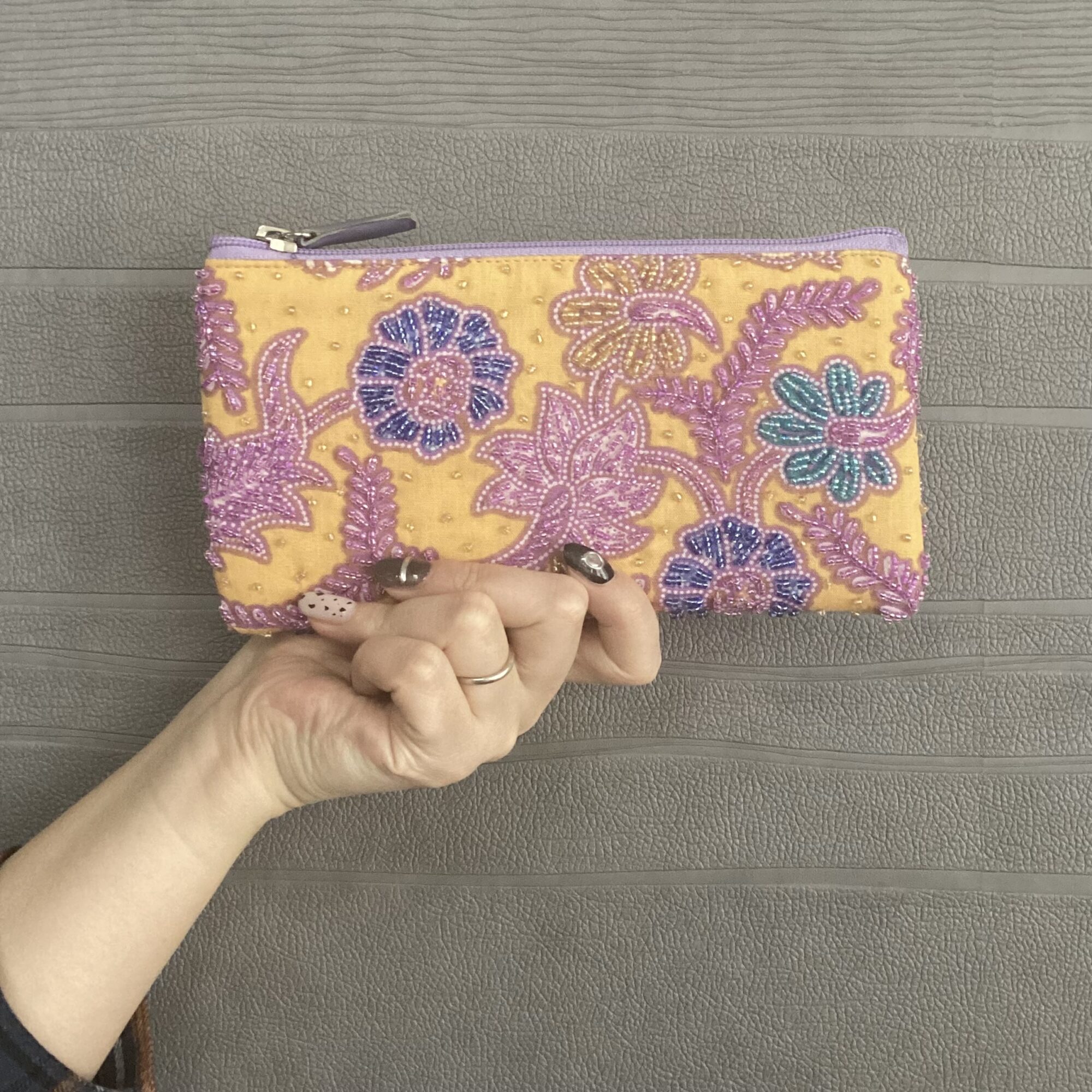 バリビーズポーチ