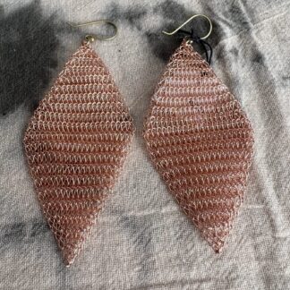 バリワイヤーピアス