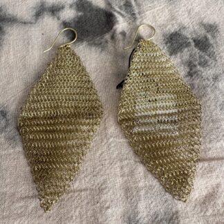 バリワイヤーピアス